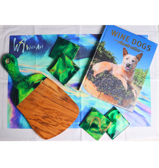 The Dog Lover Gift Box